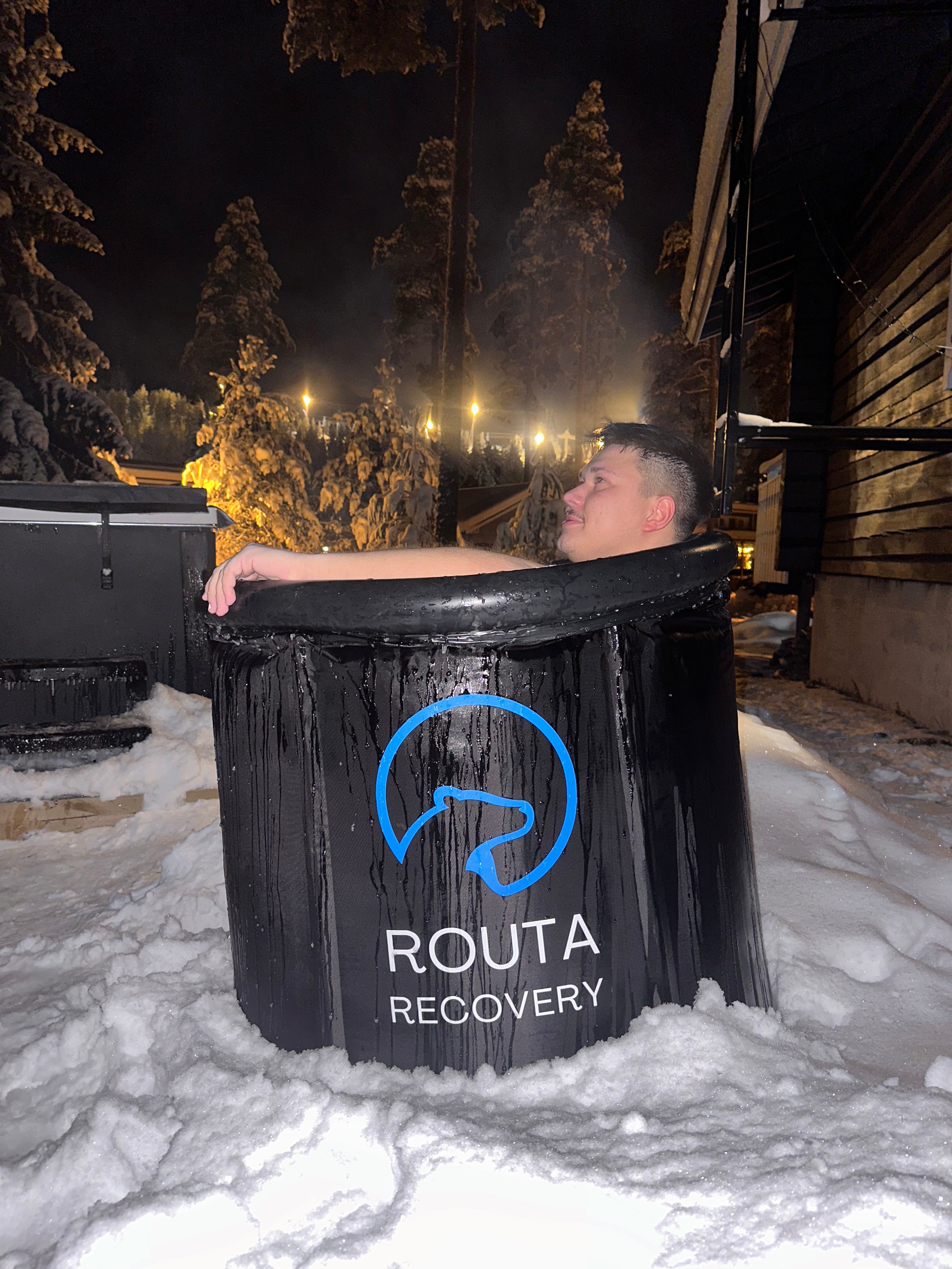 Kylmäallas, musta